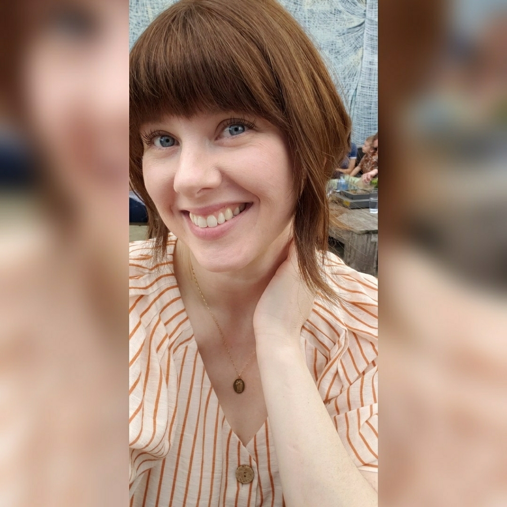 Meet your Posher, Ashley
